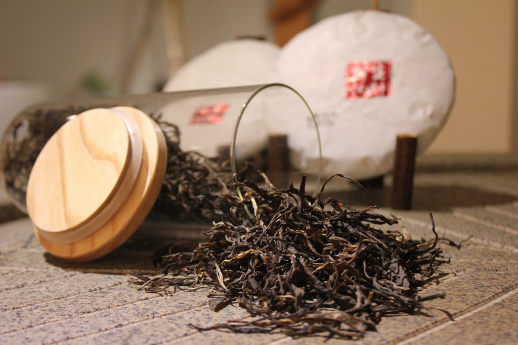 ᐅ Schwarzer Tee kaufen - Wissenswertes über Schwarzer Tee